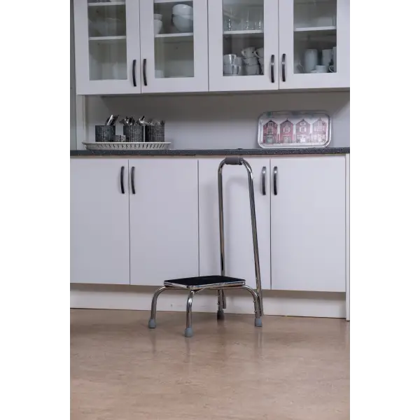 Pall med handtagsgrepp - Hushåll - Trygga Hjälpmedel Steget